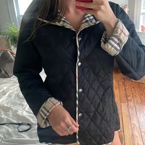 BURBERRY women’s quilted classic pattern jacket size small